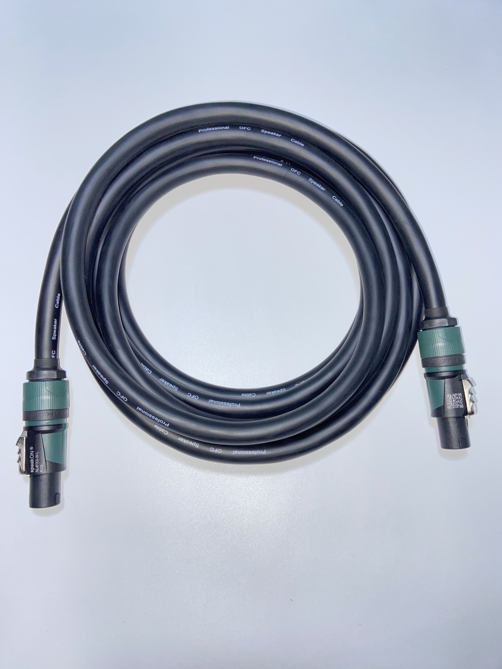 YES-SP002NE-5m Кабель акустический с разъёмами Neutrik Speakon