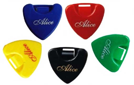 Alice A010A Футляр для медиаторов треугольный