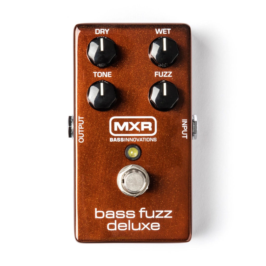 MXR M84 MXR Bass Fuzz Deluxe Педаль эффектов