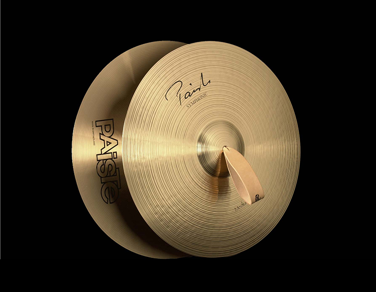 Paiste 0004501618 Signature Symphonic Medium Тарелки оркестровые 18''
